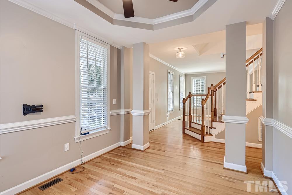 113 Rushing Breeze Court Apex, NC 27502 - Photo 5 of 28 Gallery Image 5