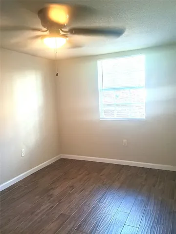 $750 | 605 East Hunnicutt Street, Unit A, Baytown, TX 77520