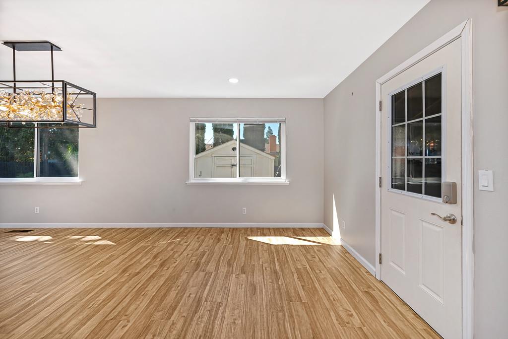 4404 Rollingrock Way Carmichael, CA 95608 - Photo 18 of 45