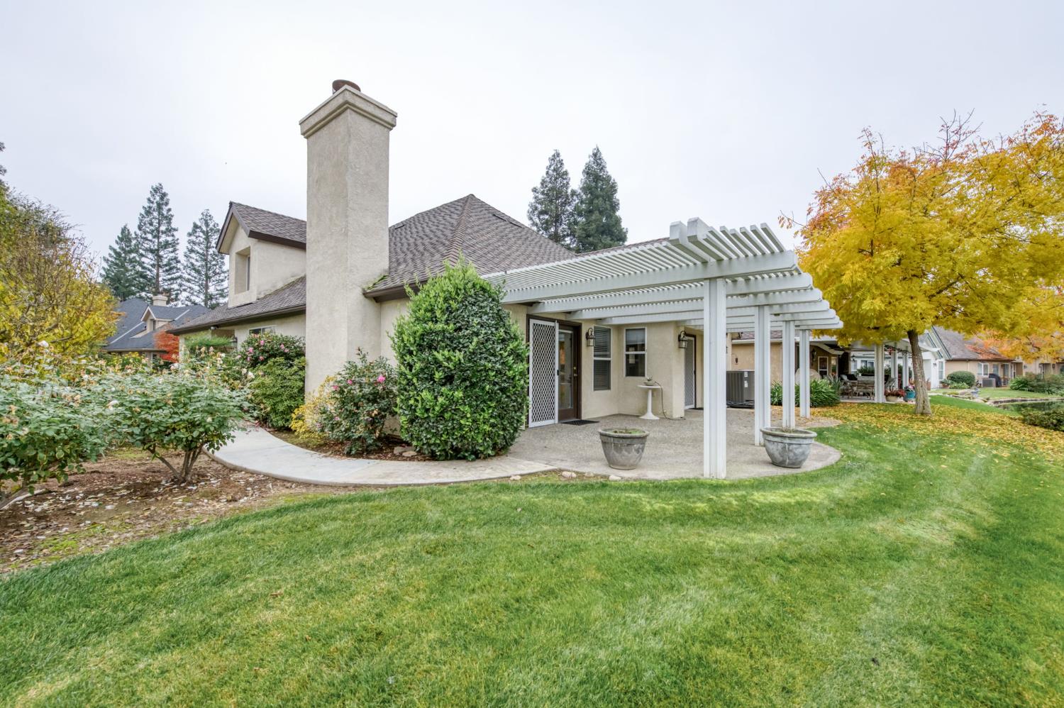 3014 West Brompton Lane Fresno, CA 93711 - Photo 47 of 71 Back patio.
