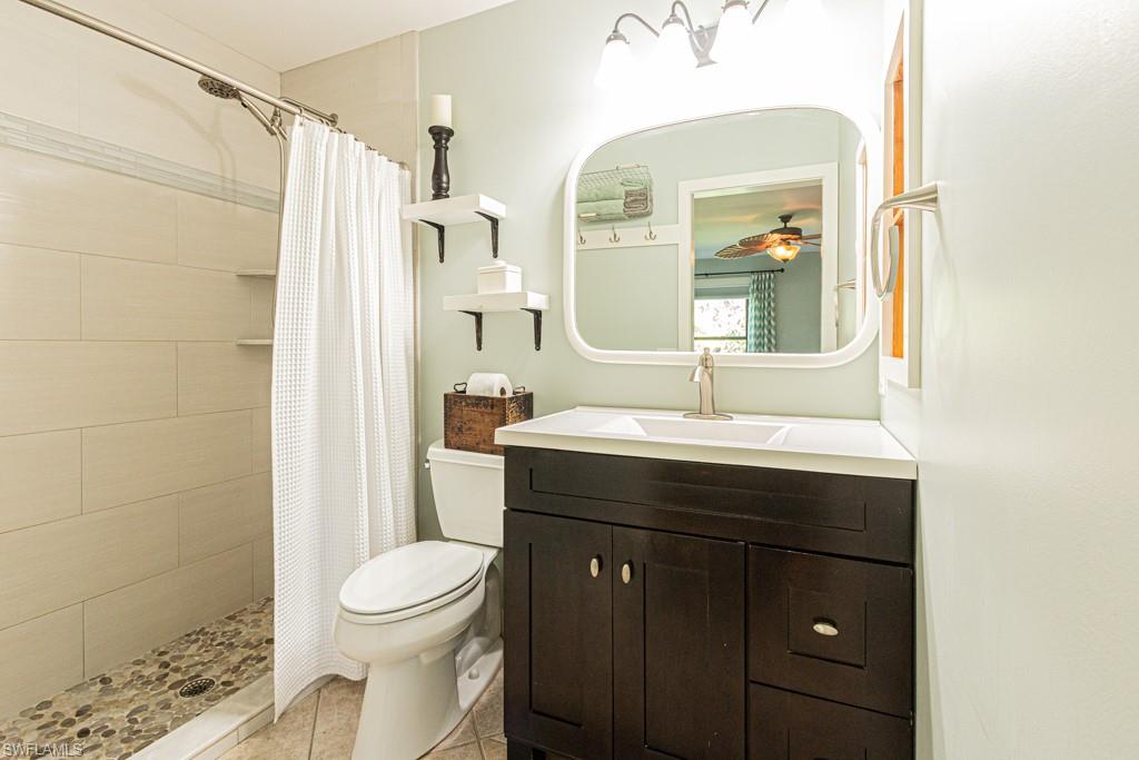 187 Round Key Circle, Unit D3 Naples, FL 34112 - Photo 29 of 50 Gallery Image 29