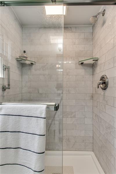 6506 Landview Road Pittsburgh, PA 15217 - Photo 15 of 25 Gallery Image 15