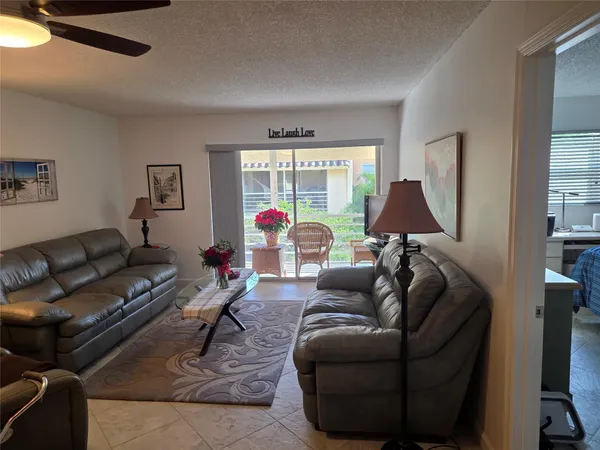 $2,200 | 959 Southeast 2nd Avenue, Unit 239, Deerfield Beach, FL 33441
