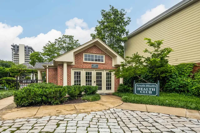 $399,900 | 533 Rienzi Drive, Memphis, TN 38103