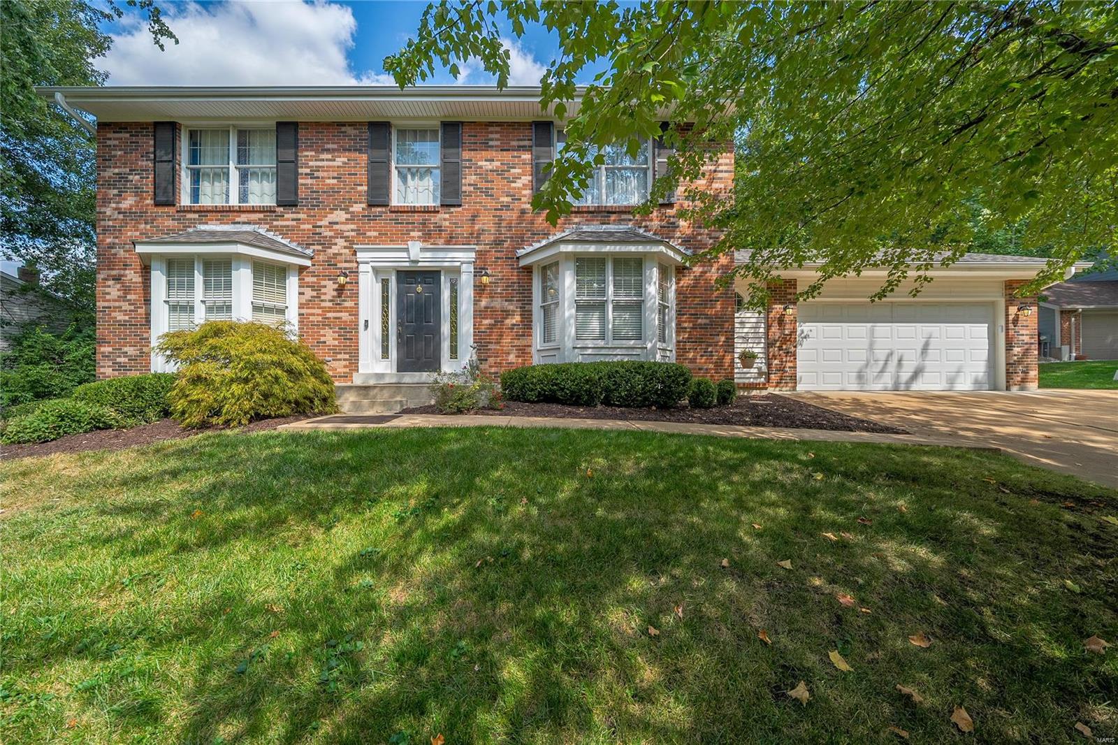 14852 Greenleaf Valley Drive Chesterfield, MO 63017 - Photo 1 of 78