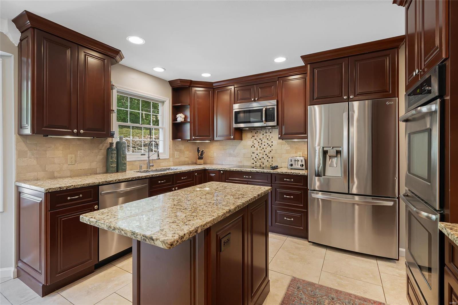 14852 Greenleaf Valley Drive Chesterfield, MO 63017 - Photo 14 of 78