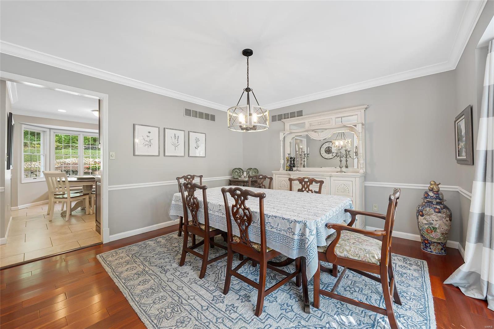 14852 Greenleaf Valley Drive Chesterfield, MO 63017 - Photo 9 of 78