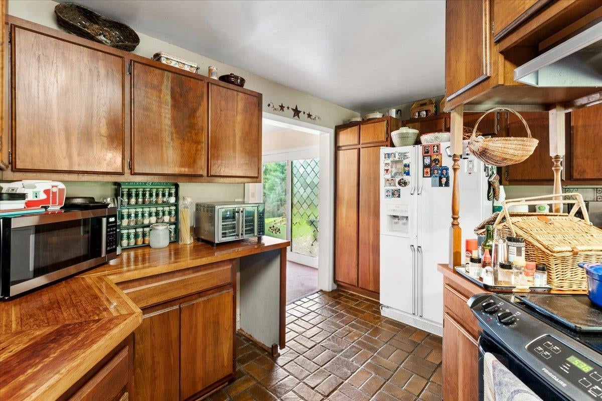 4033 Bethlehem Church Road Northeast Pilot, VA 24138 - Photo 14 of 84 Gallery Image 14