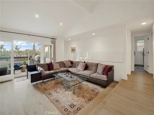 $2,499,999 | 10335 Orton Avenue, Los Angeles, CA 90064