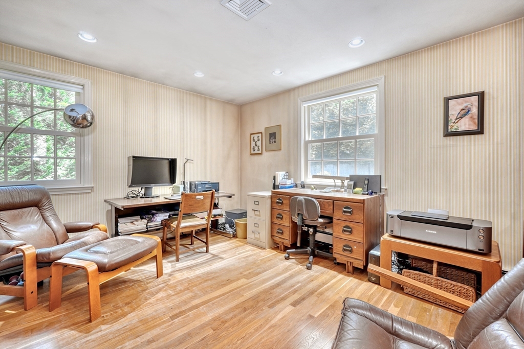 91 Phillips Brooks Road Westwood, MA 02090 - Photo 20 of 30 Gallery Image 20