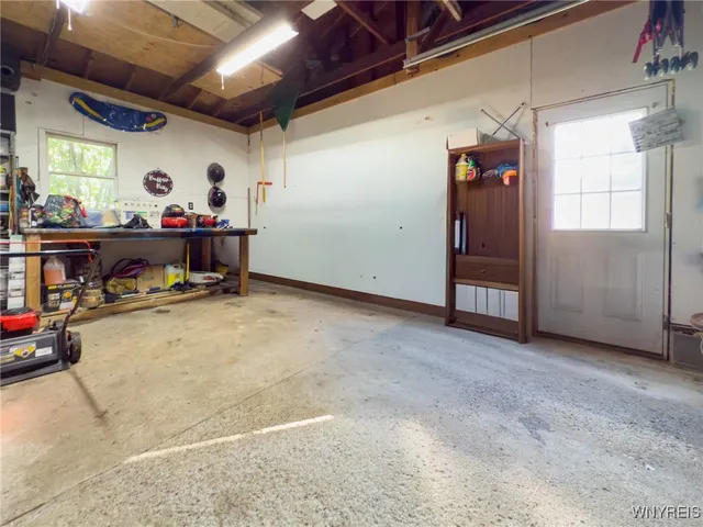 $215,000 | 6 Clearview Drive, Arcade, NY 14009