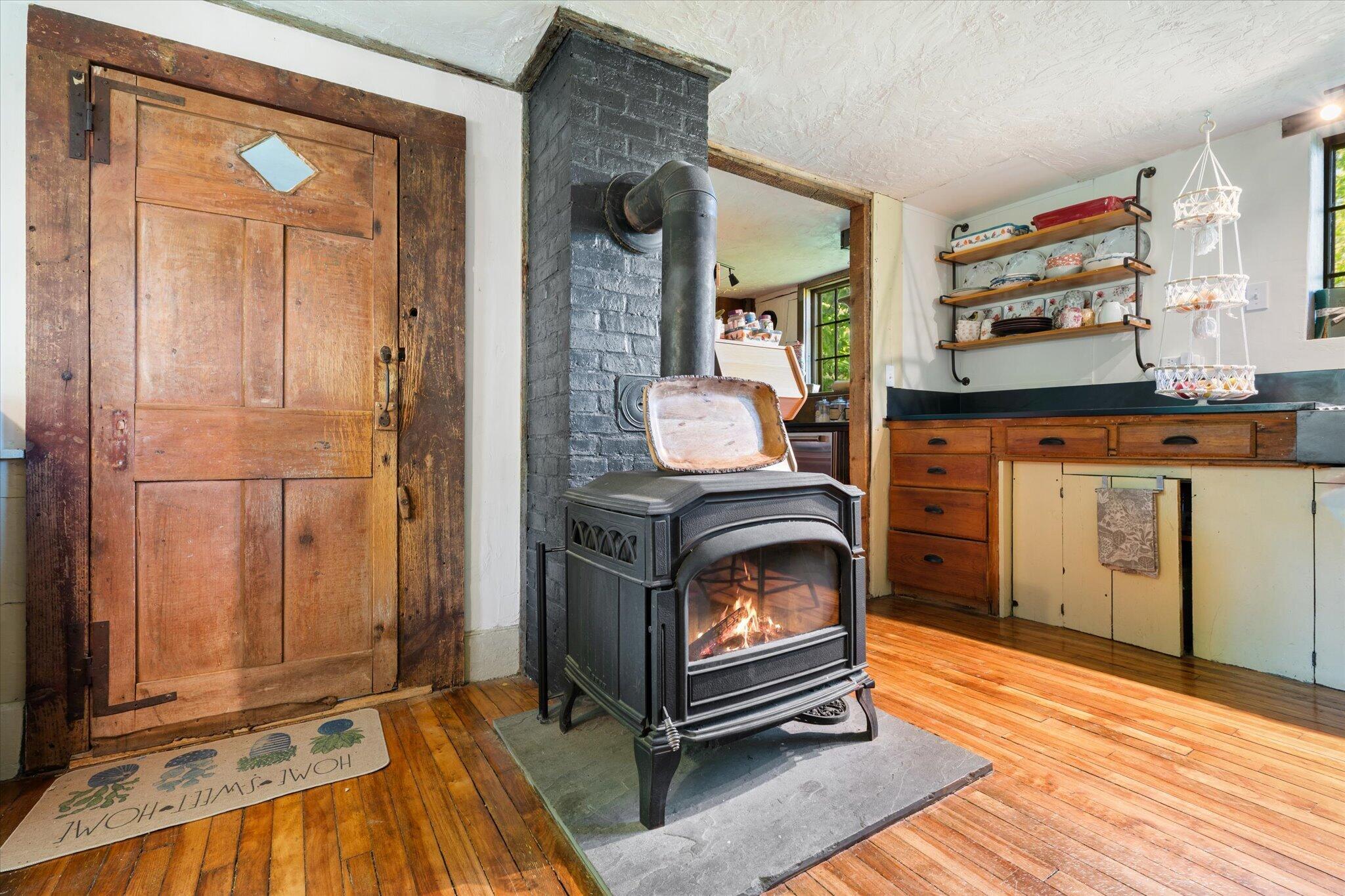 468 Hinckley Ridge Road Blue Hill, ME 04614 - Photo 15 of 74 15-Dining Area