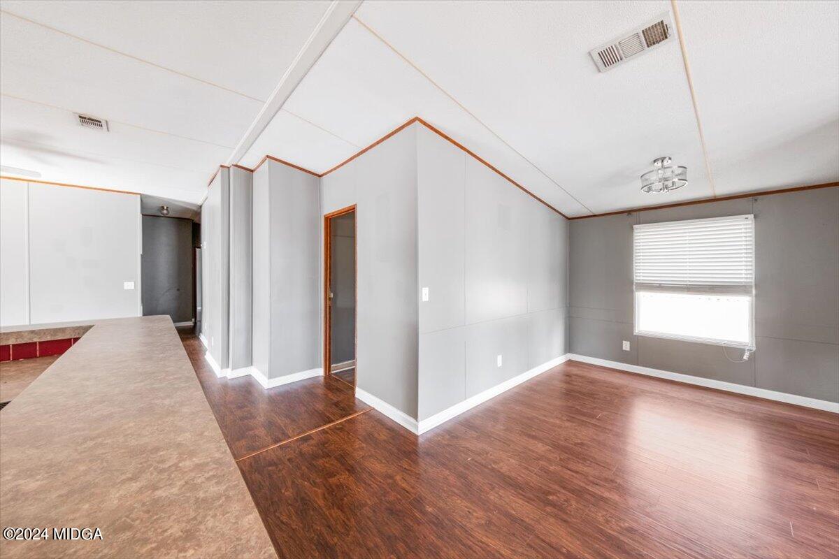 647 Gose Road Forsyth, GA 31029 - Photo 12 of 34 a view of a interior in a room