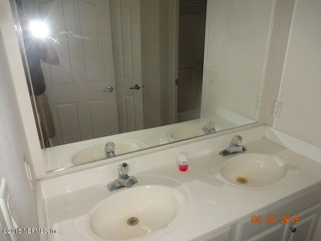 524 Jill Street Middleburg, FL 32068 - Photo 7 of 18 DSC06894
