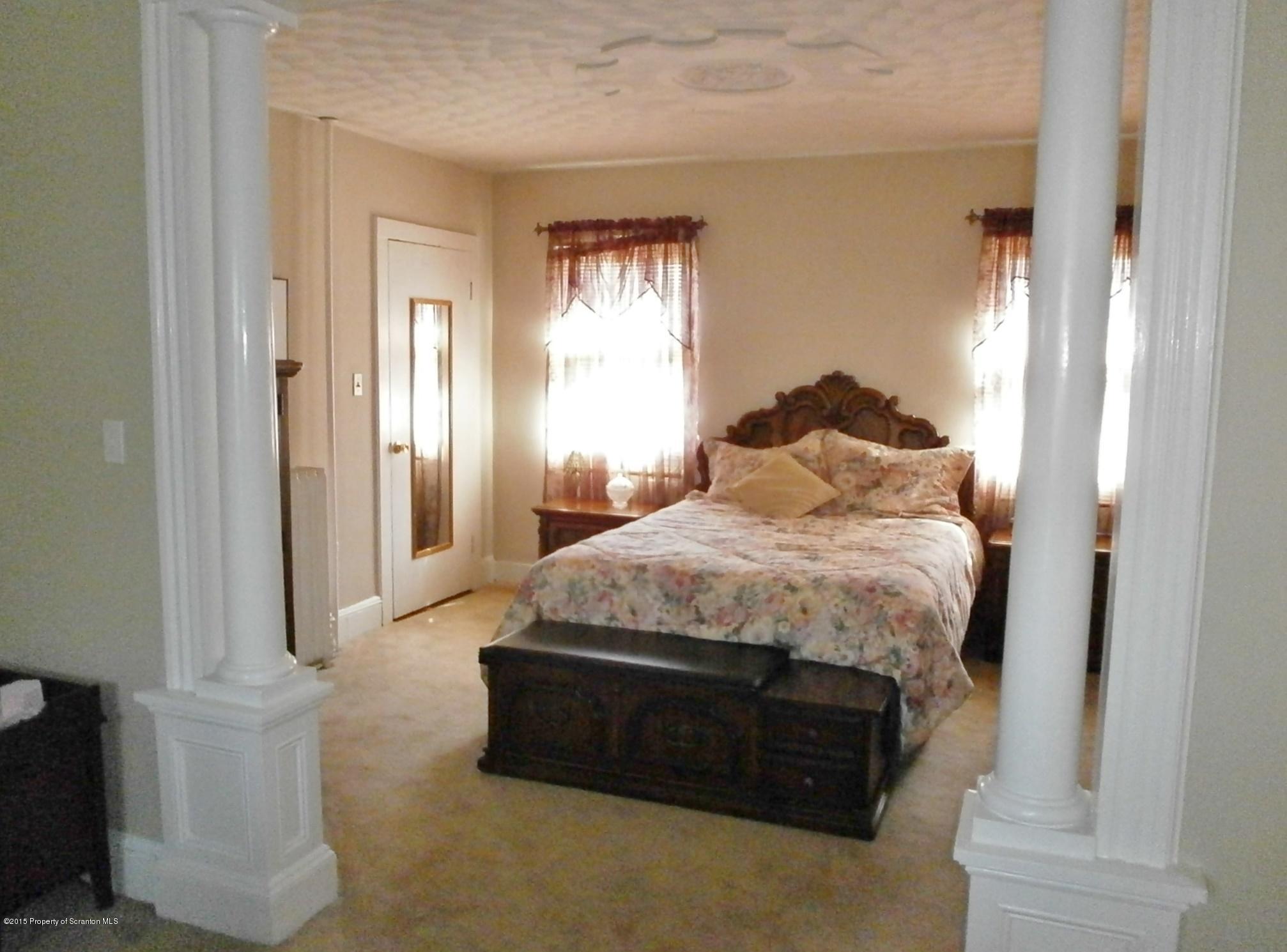 947 Ridge Avenue Scranton, PA 18510 - Photo 12 of 30 Gallery Image 12
