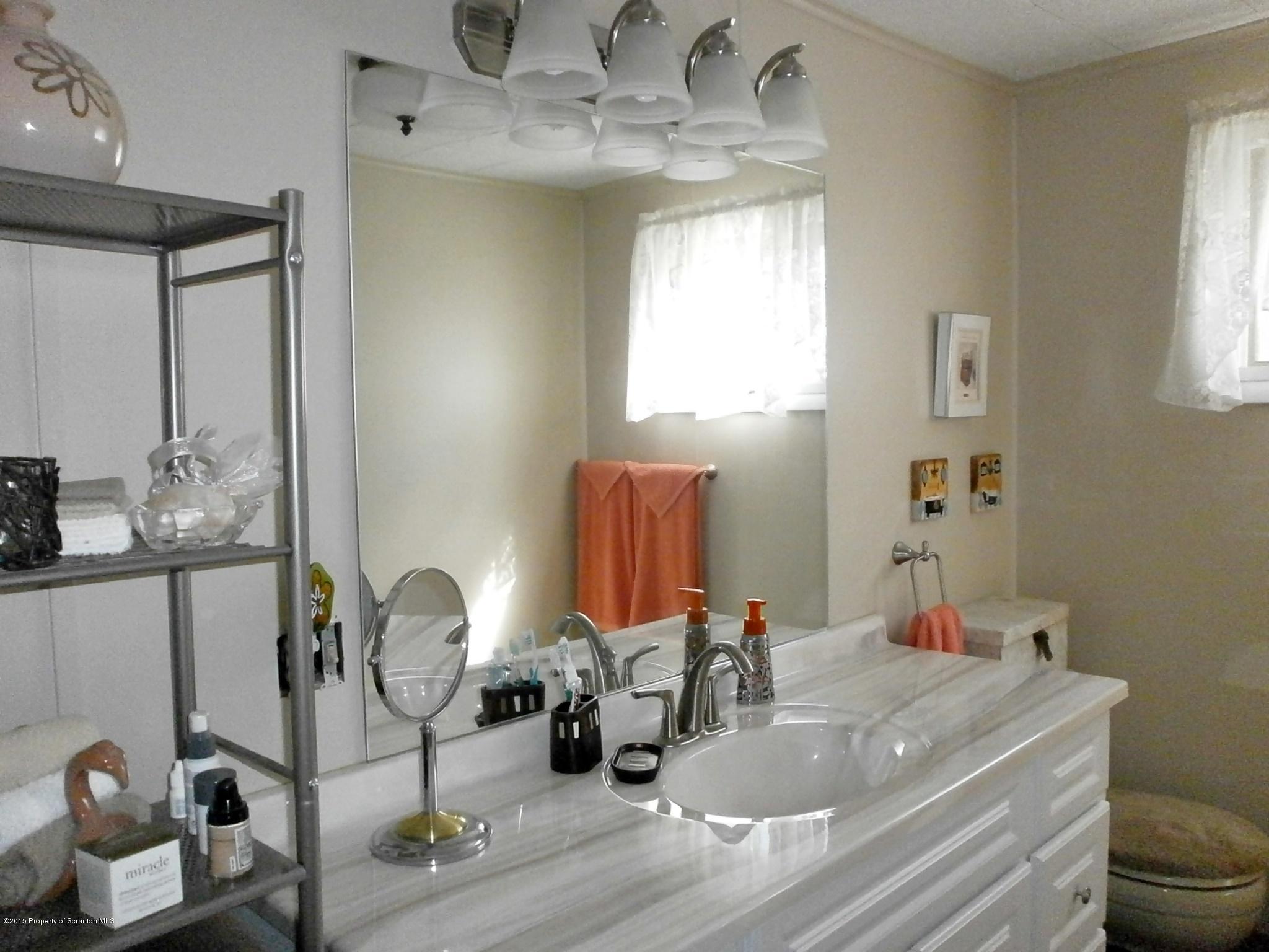 947 Ridge Avenue Scranton, PA 18510 - Photo 15 of 30 Gallery Image 15