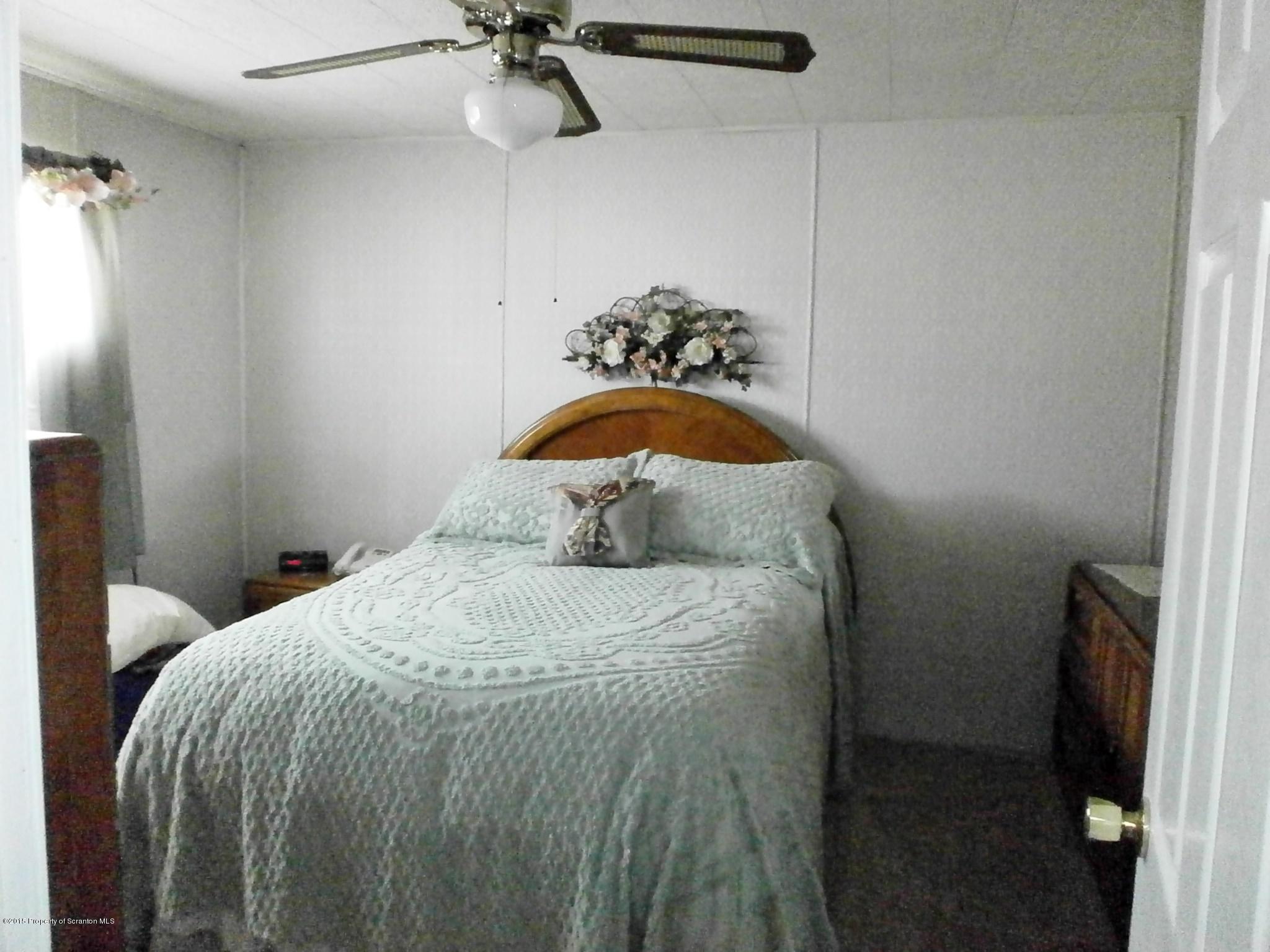 947 Ridge Avenue Scranton, PA 18510 - Photo 18 of 30 Gallery Image 18
