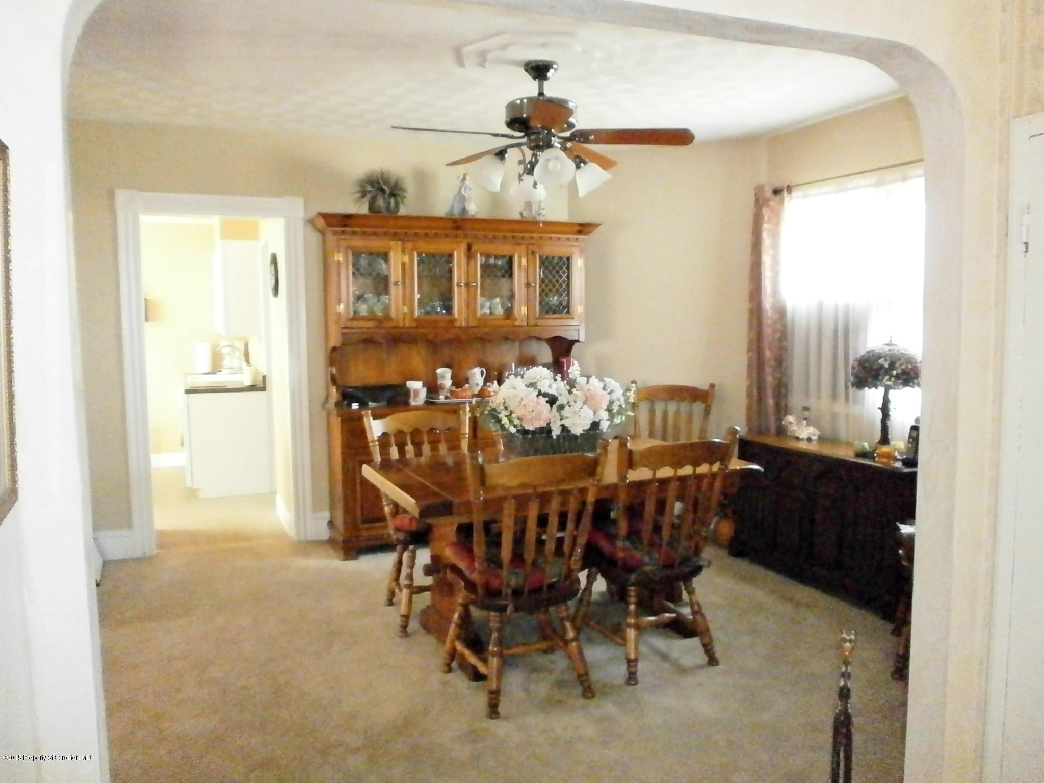 947 Ridge Avenue Scranton, PA 18510 - Photo 5 of 30 Gallery Image 5