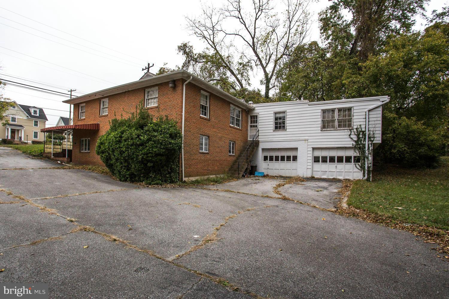 8915 Georgia Avenue Silver Spring, MD 20910 - Photo 3 of 4 Exterior (Rear)