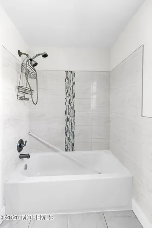 $3,150 | 119 Manor Drive, Red Bank, NJ 07701