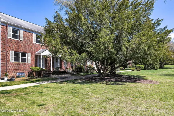 $3,150 | 119 Manor Drive, Red Bank, NJ 07701