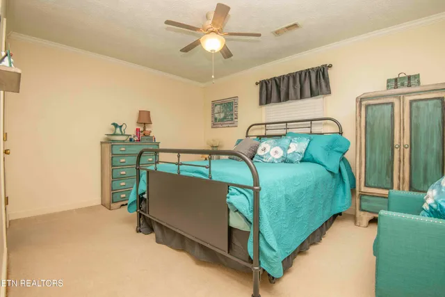 $524,000 | 134 Andy Baird Drive, La Follette, TN 37766