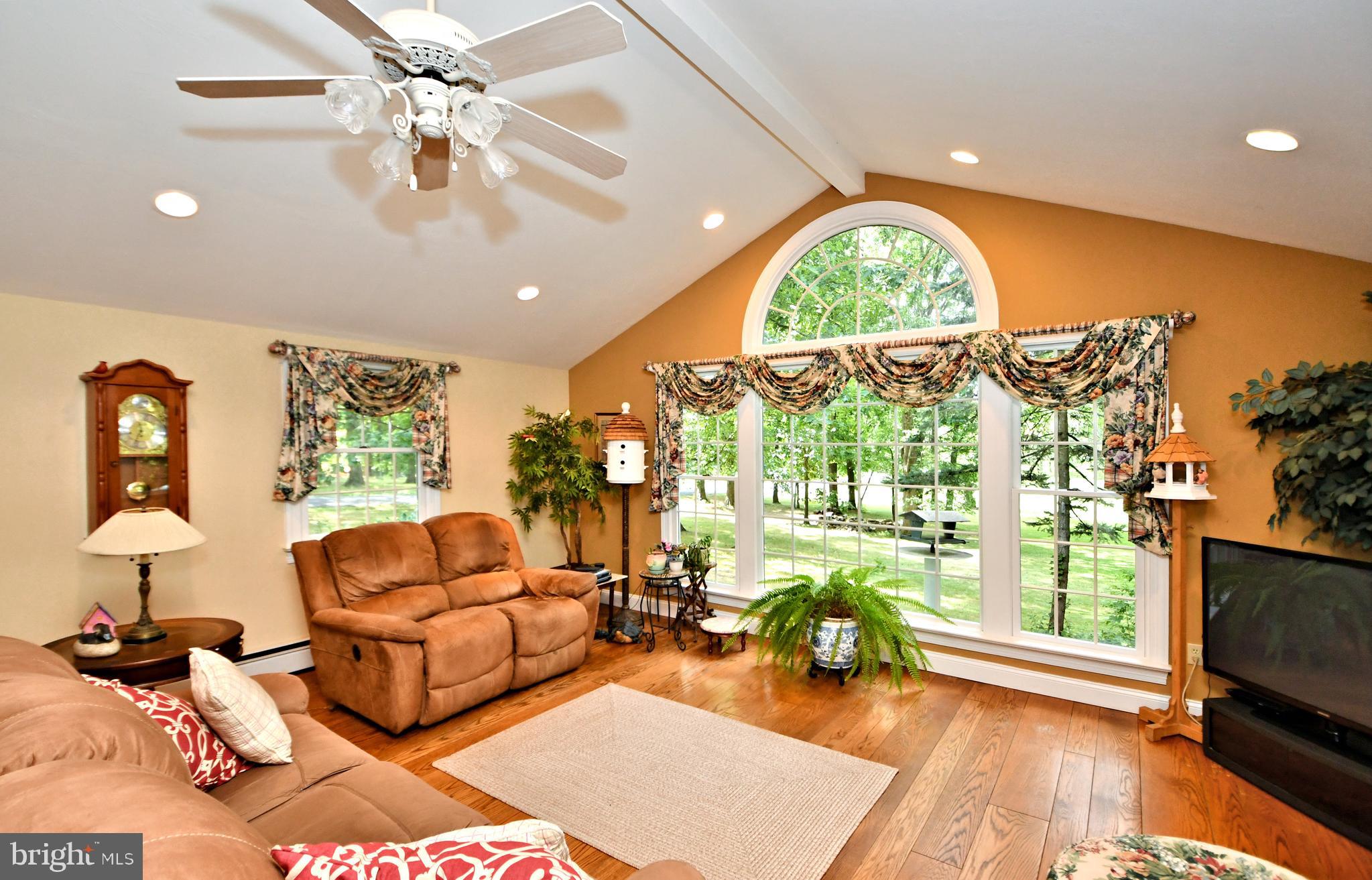 303 Shadynook Road Harleysville, PA 19438 - Photo 30 of 106 Family Room