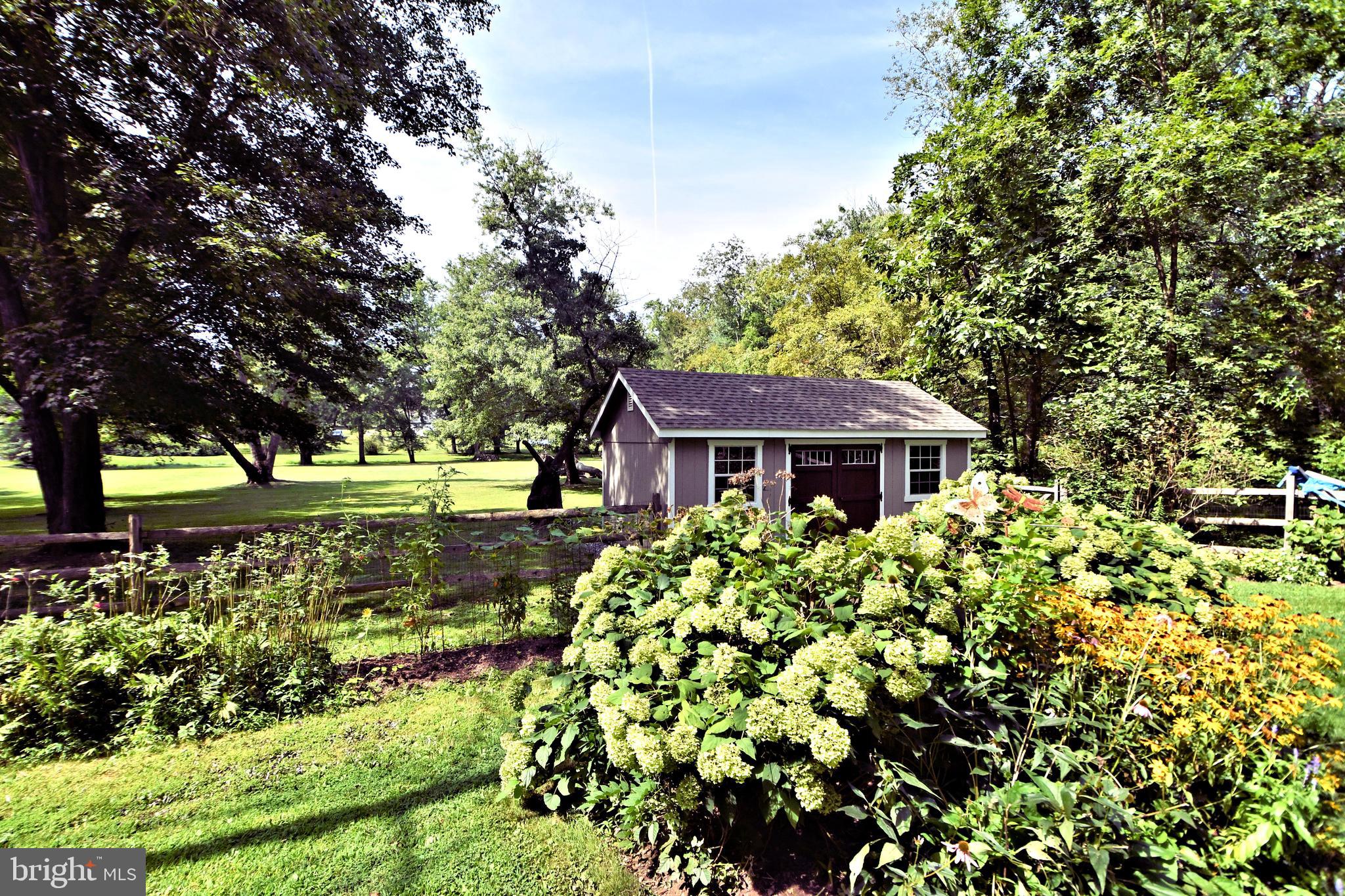303 Shadynook Road Harleysville, PA 19438 - Photo 73 of 106 Pool House
