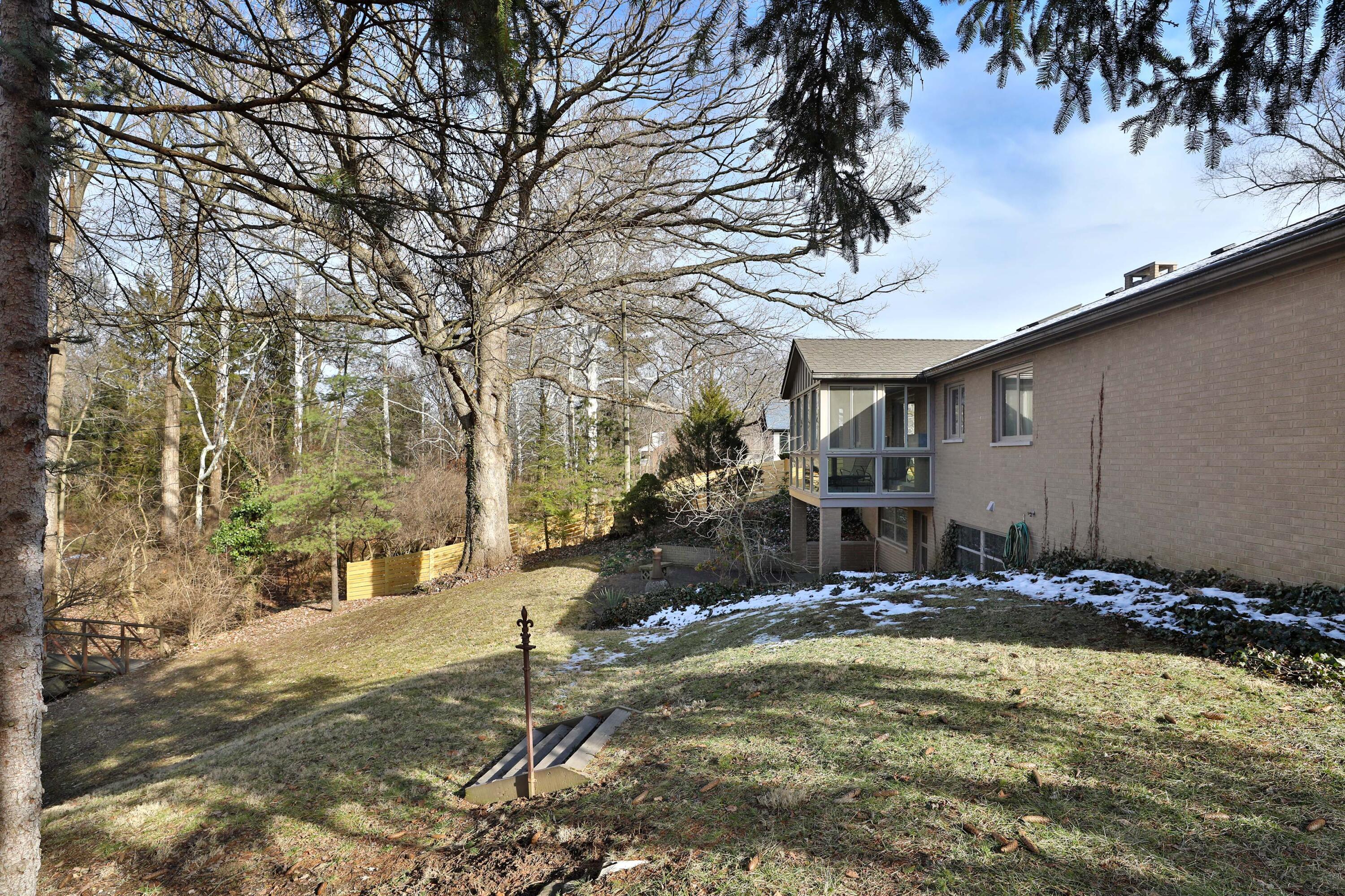 698 Chaffin Ridge Columbus, OH 43214 - Photo 46 of 50 698-ChaffinRidge-46