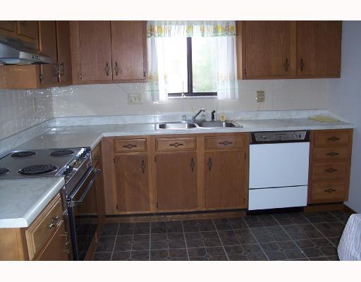 368 Golden Grove Road Economy, PA 15005 - Photo 4 of 8 Kitchen.