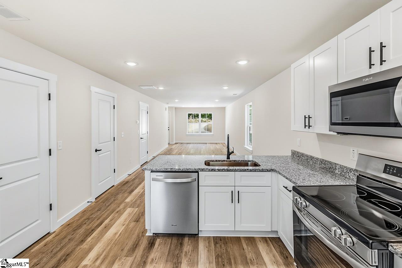259-261 Vanderbilt Road Spartanburg, SC 29301 - Photo 14 of 44