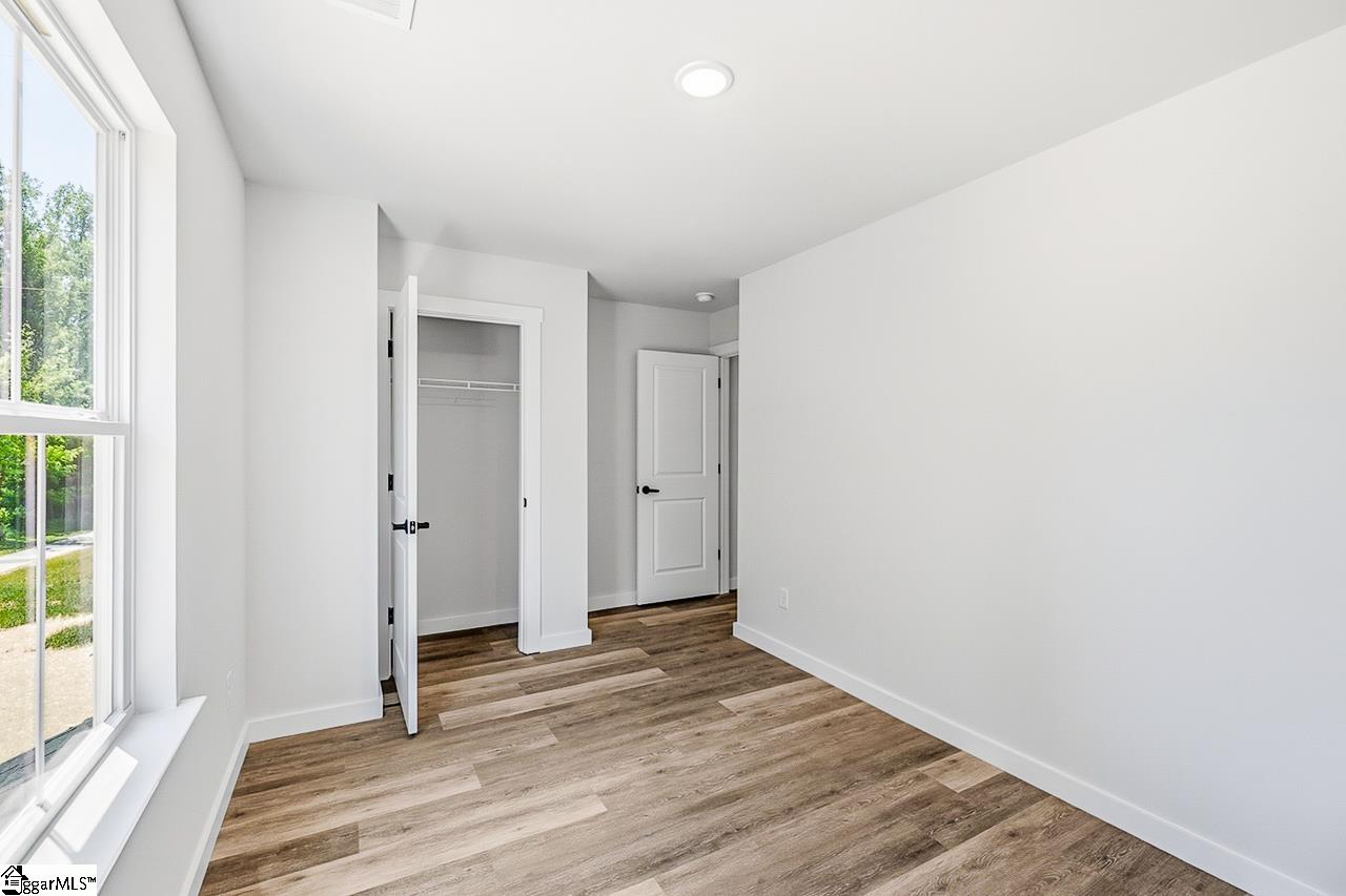259-261 Vanderbilt Road Spartanburg, SC 29301 - Photo 27 of 44