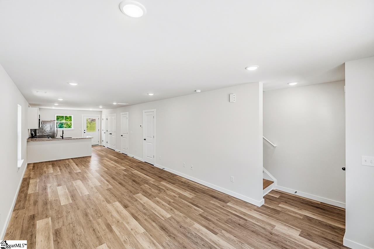 259-261 Vanderbilt Road Spartanburg, SC 29301 - Photo 5 of 44
