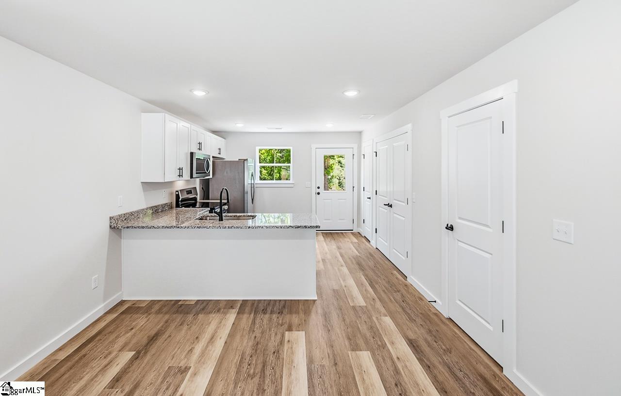 259-261 Vanderbilt Road Spartanburg, SC 29301 - Photo 7 of 44
