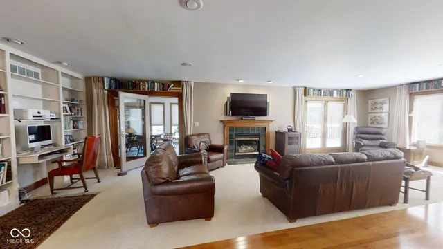 $899,900 | 25162 County Road 900 South, Batesville, IN 47006