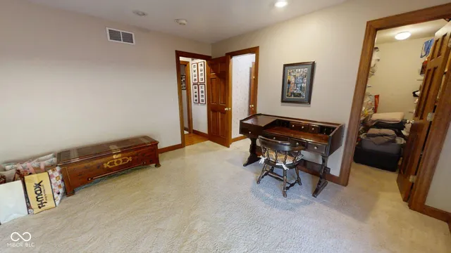 $899,900 | 25162 County Road 900 South, Batesville, IN 47006