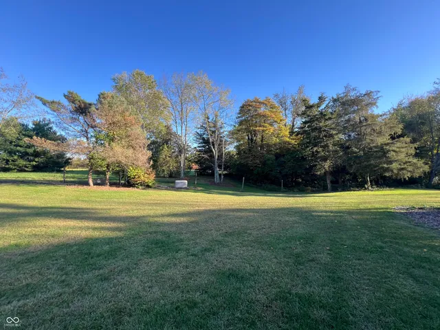 $899,900 | 25162 County Road 900 South, Batesville, IN 47006