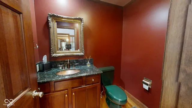 $899,900 | 25162 County Road 900 South, Batesville, IN 47006