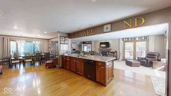 $899,900 | 25162 County Road 900 South, Batesville, IN 47006