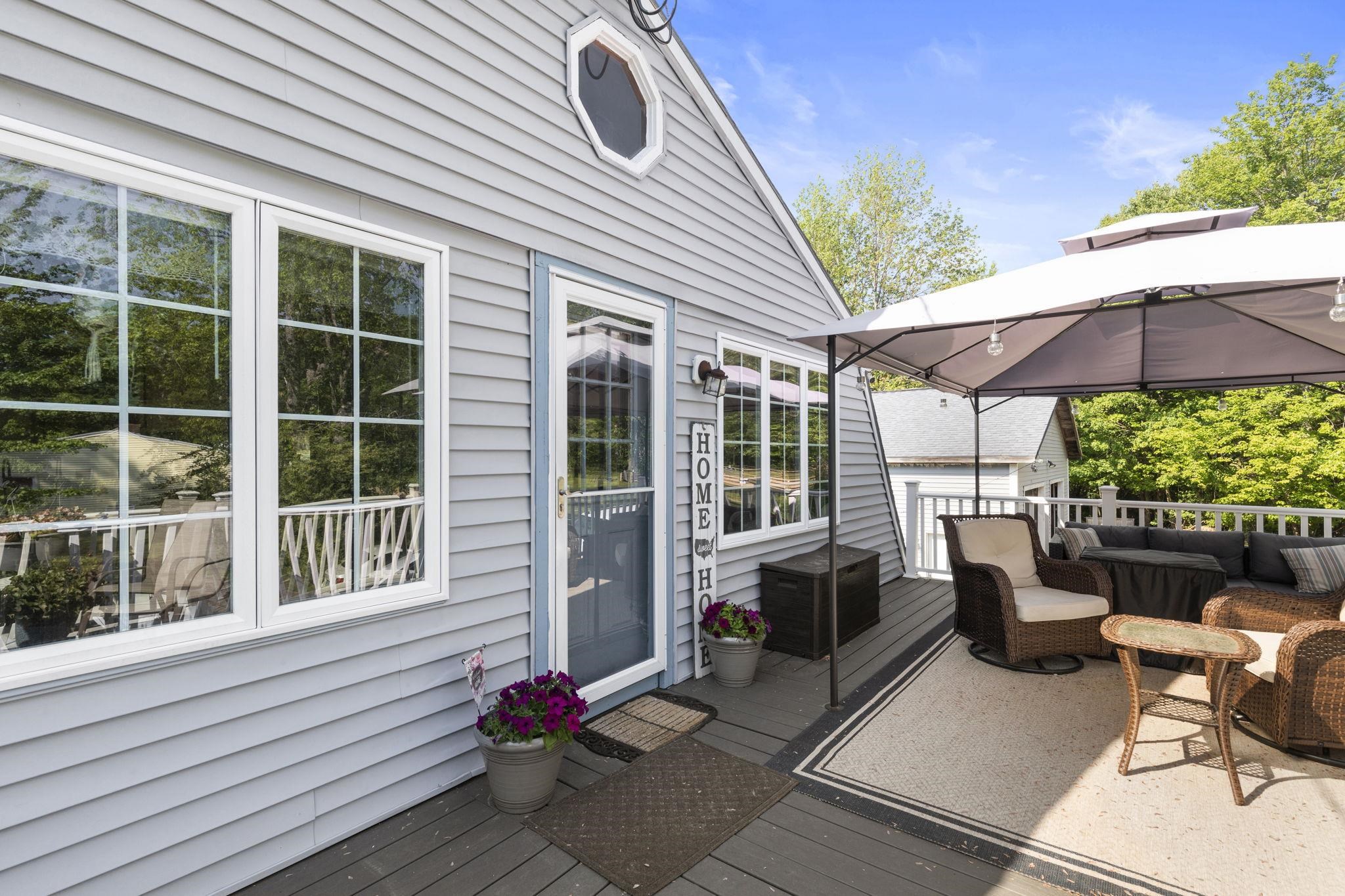 98 Greenhill Road Barrington, NH 03825 - Photo 2 of 40