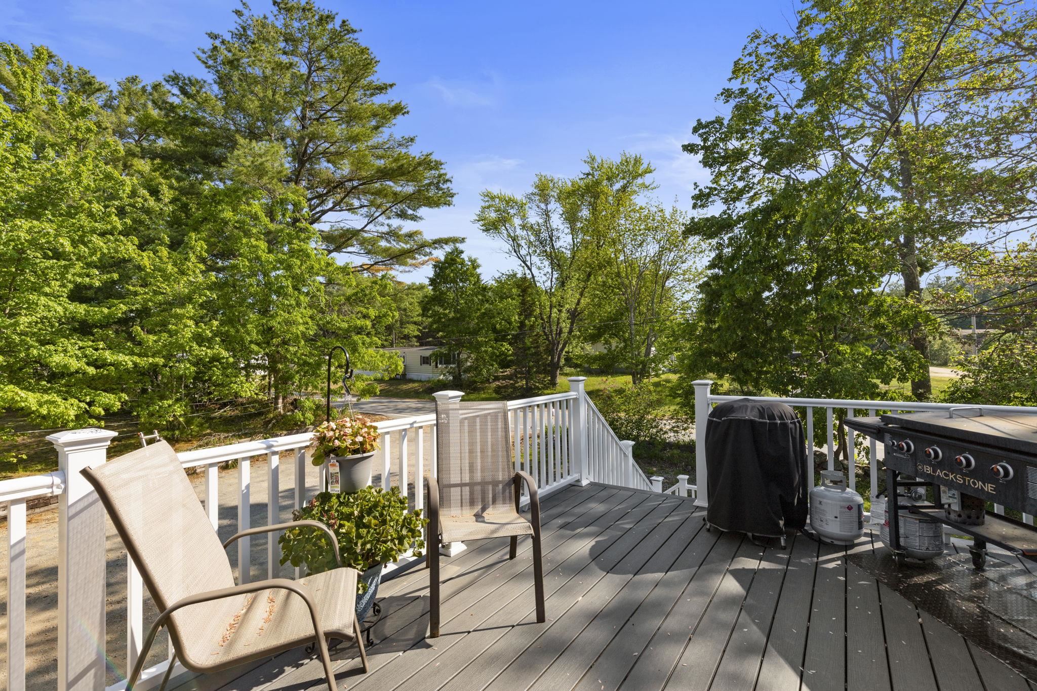 98 Greenhill Road Barrington, NH 03825 - Photo 5 of 40