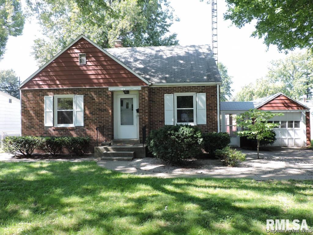 3219 South Palmer Street Springfield, IL 62703 - Photo 1 of 16 Gallery Image 1