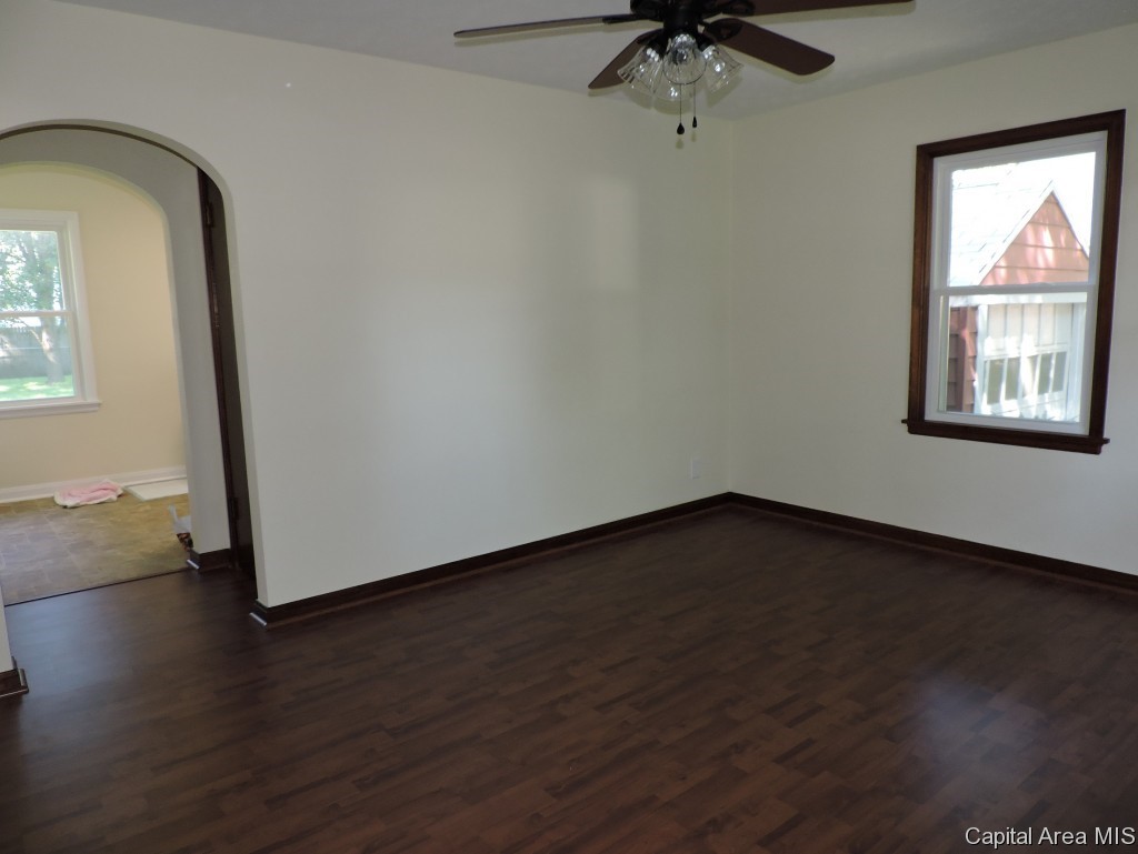 3219 South Palmer Street Springfield, IL 62703 - Photo 8 of 16 Gallery Image 8