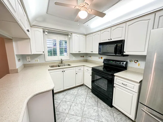 $2,000 | 2950 Southeast Ocean Boulevard, Unit 1264, Stuart, FL 34996