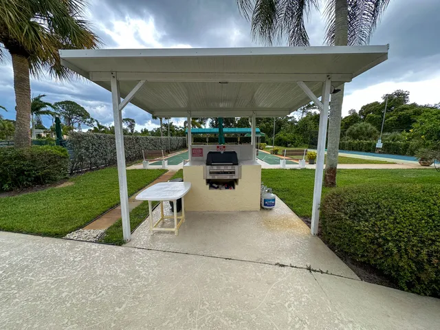 $2,000 | 2950 Southeast Ocean Boulevard, Unit 1264, Stuart, FL 34996