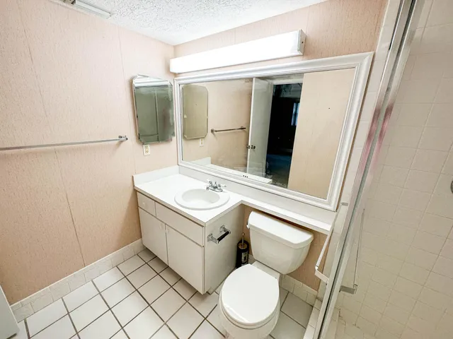 $2,000 | 2950 Southeast Ocean Boulevard, Unit 1264, Stuart, FL 34996