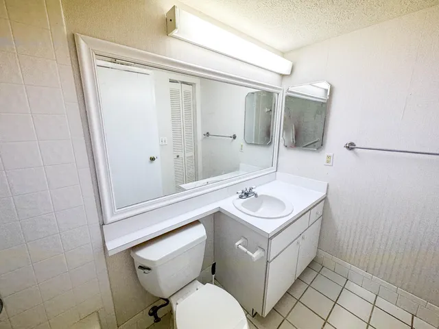 $2,000 | 2950 Southeast Ocean Boulevard, Unit 1264, Stuart, FL 34996