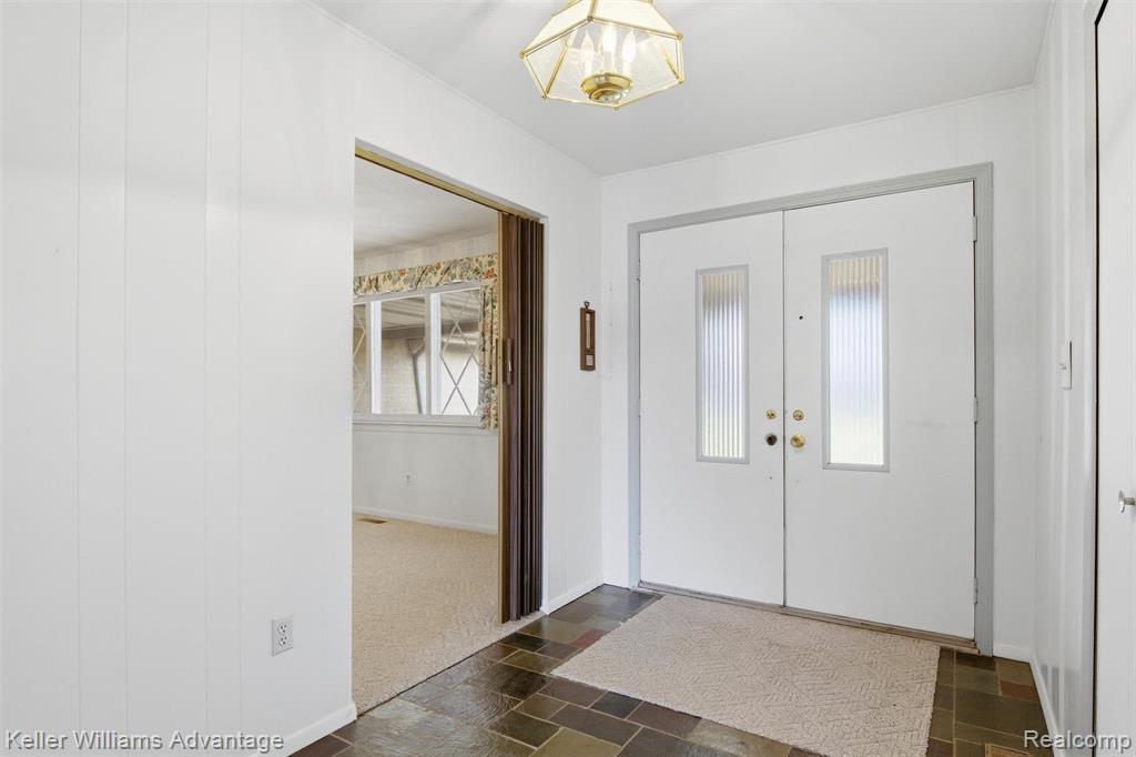 7670 7 Mile Road Northville, MI 48167 - Photo 8 of 83 Gallery Image 8