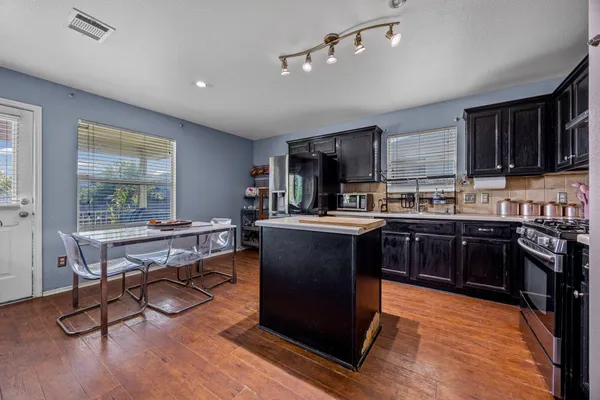 $295,000 | 641 Fort Thomas Place, Round Rock, TX 78664