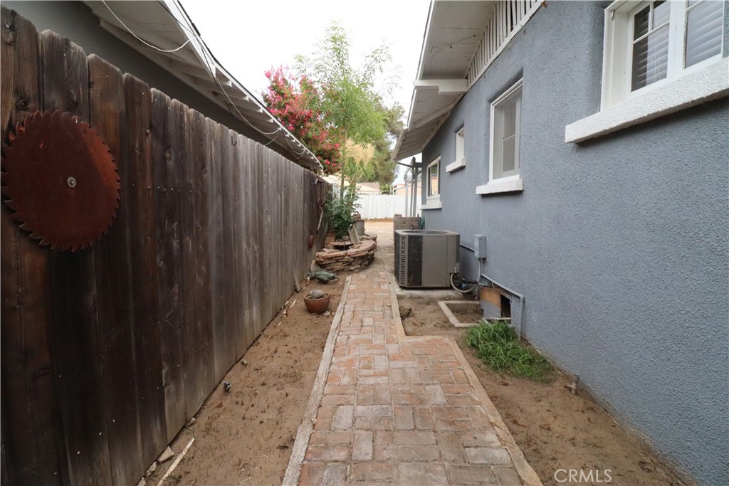 3152 Lime Street, Unit A Riverside, CA 92501 - Photo 25 of 26 Gallery Image 25